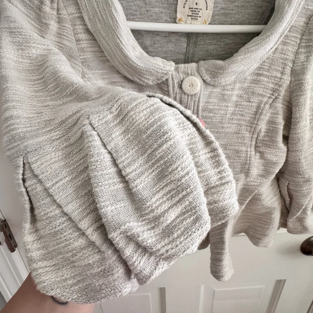 Textured Gray Button-Up Jacket - Picture 6 of 6